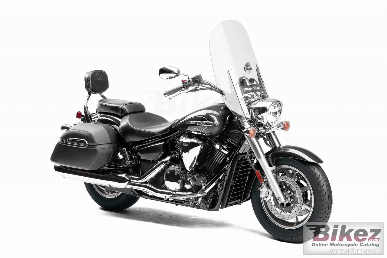 Big Yamaha v star 1300 tourer picture and wallpaper from Bikez.com